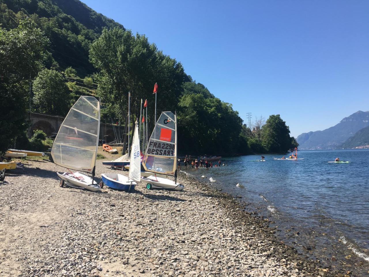 Riflessi di Lago Dorio Esterno foto